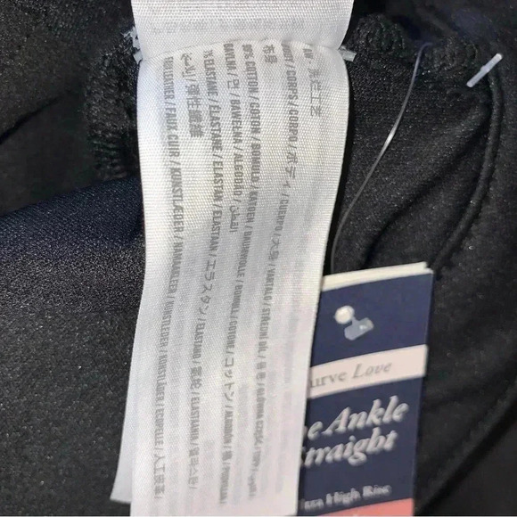 Abercrombie & Fitch Ankle Straight Ultra High Rise Vegan Leather Denim 37 24W - Picture 12 of 14
